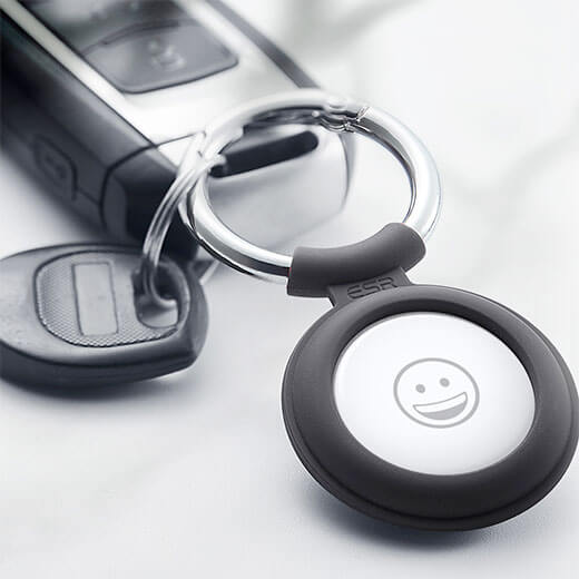 Силіконовий чохол c карабіном ESR Cloud Silicone Keychain Case для AirTag