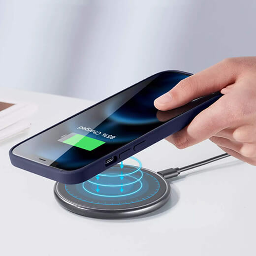 Бездротова зарядка MagSafe ESR HaloLock™ Magnetic Wireless Charger Navy Blue для iPhone