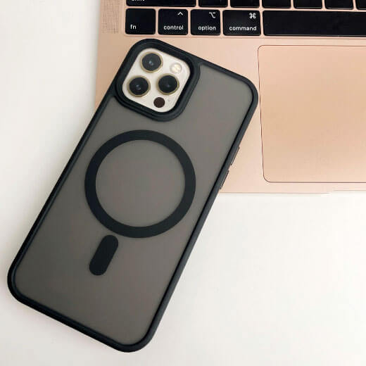 Чохол oneLounge 1Mag Pro MagSafe Black для iPhone 12 | 12 Pro