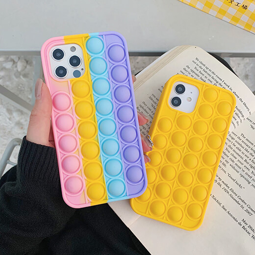 Чехол антистресс Поп-Ит iLoungeMax Pop It Yellow Blue Rainbow для iPhone 12 Pro Max