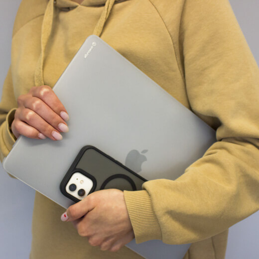 Чохол-накладка oneLounge 1Thin для Macbook 13