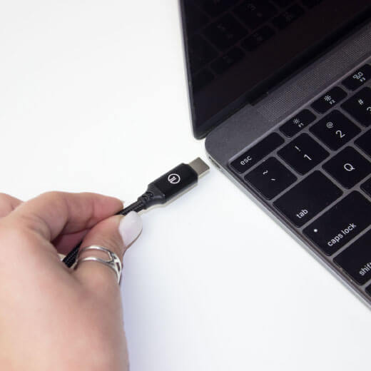 Плетений кабель oneLounge 1Power USB-C to USB-C 60W (1.2 m) Представлений кабель призначений для передачі даних між пристроями