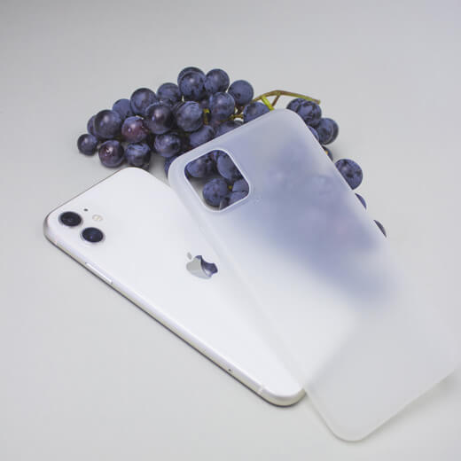 Супертонкий чохол oneLounge 1Thin 0.35mm White для iPhone 11